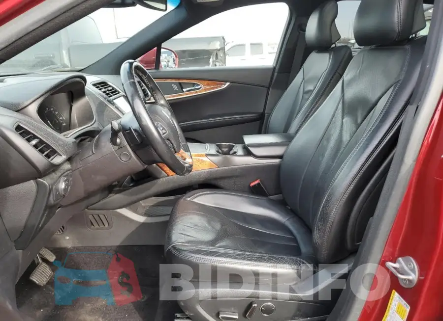 2LMTJ8LRXGBL58993 Photo# 7