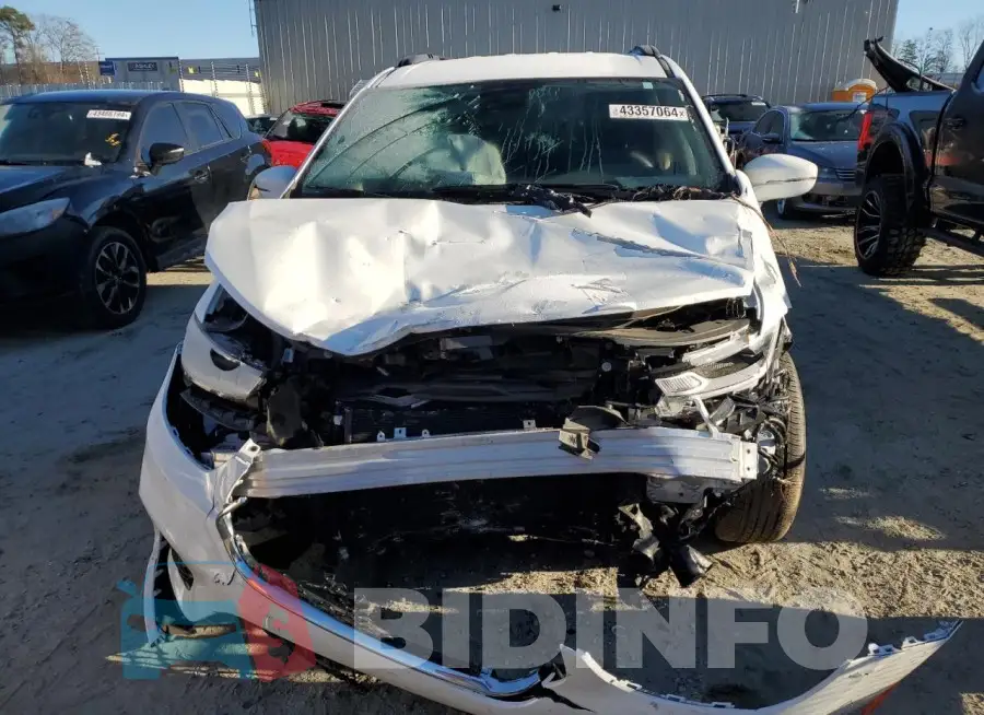 2C4RC1FG9MR606708 Photo# 5