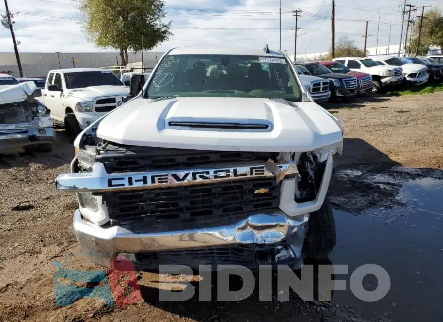 1GC4WNE75LF114001 Photo# 5