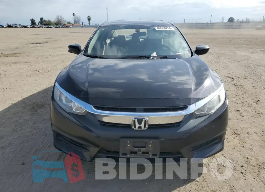 19XFC2F78HE228378 Photo# 5