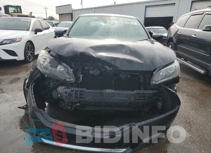 1HGCR2F30FA150596 Photo# 5
