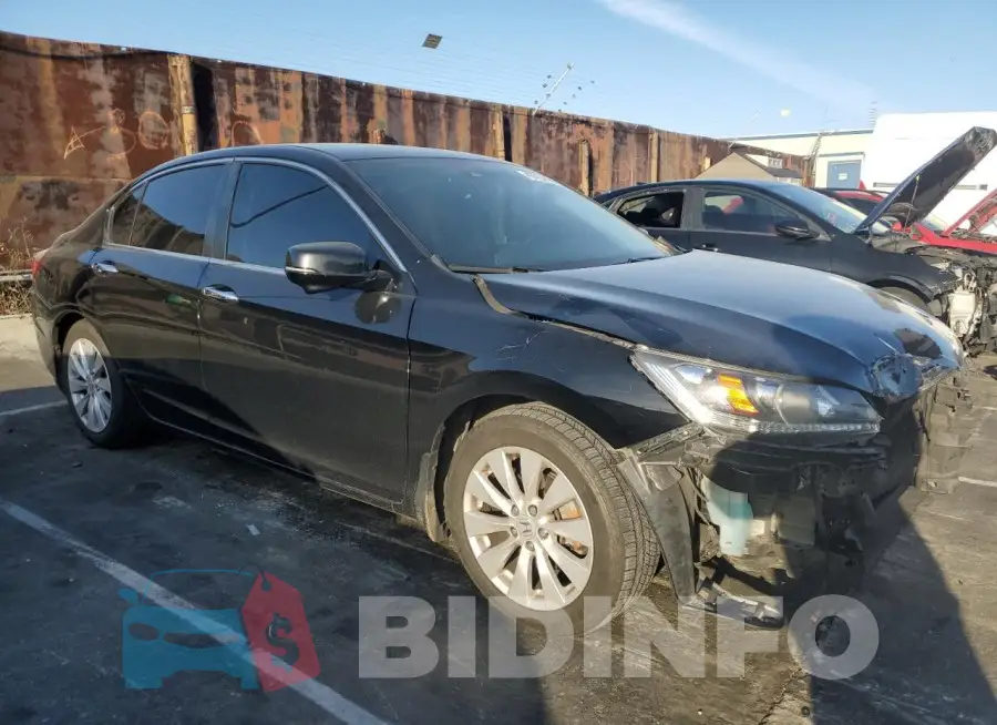 1HGCR2F87FA240274 Photo# 4