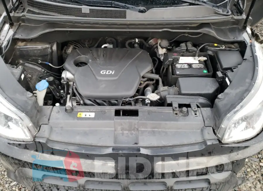 KNDJN2A2XG7324317 Photo# 11