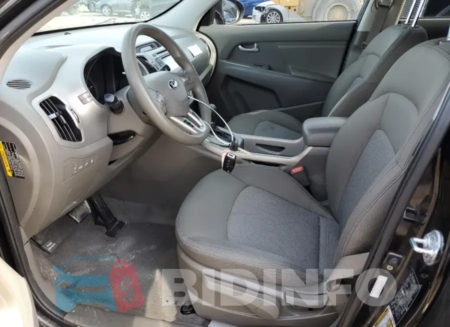 KNDPB3AC7G7829037 Photo# 7