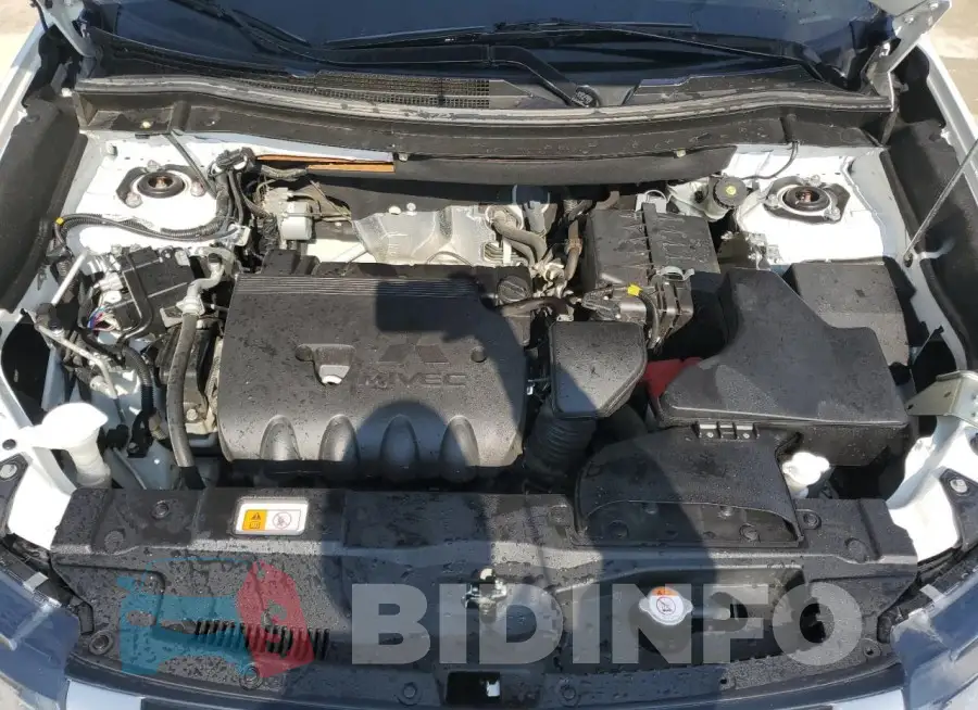 JA4AD3A34KZ014981 Photo# 12