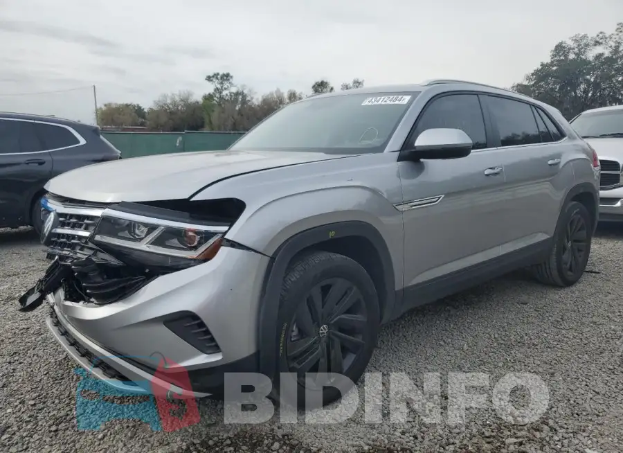1V2JE2CA5PC216746 Photo# 1