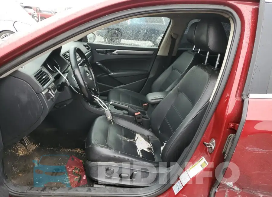 1VWDT7A31HC040783 Photo# 7