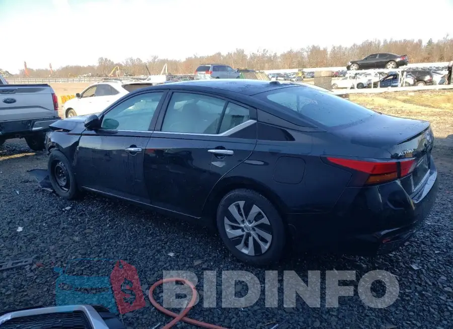 1N4BL4BV3KC111858 Photo# 2