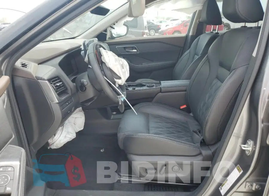 JN8BT3DDXNW277746 Photo# 7