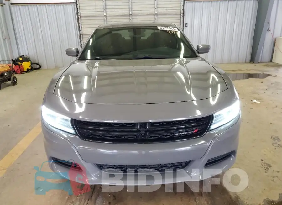 2C3CDXBG2KH736624 Photo# 5