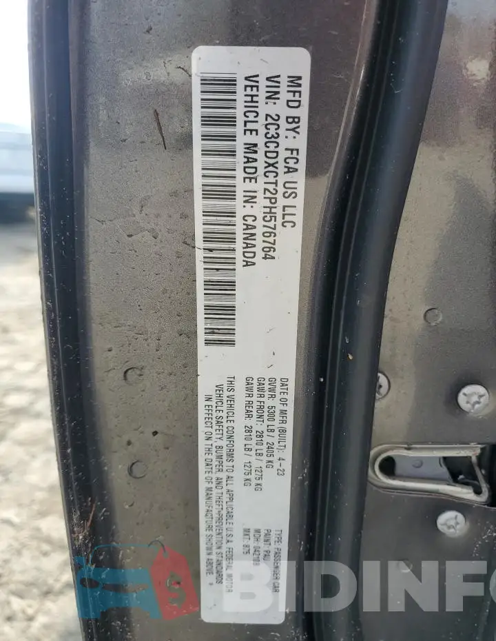 2C3CDXCT2PH576764 Photo# 13