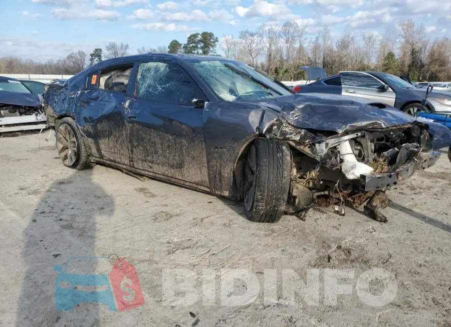 2C3CDXCT2PH576764 Photo# 4