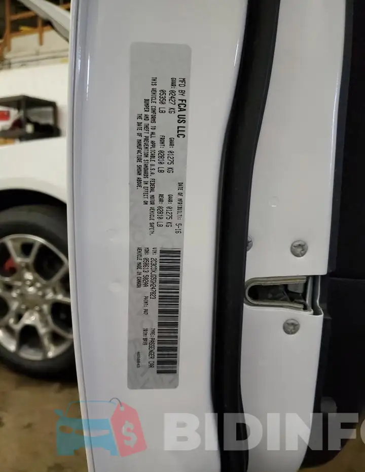 2C3CDXJG5GH247823 Photo# 12