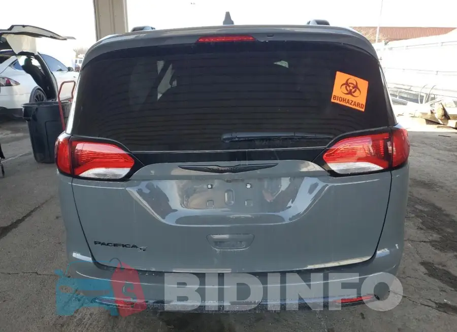 2C4RC1BG2LR203786 Photo# 6