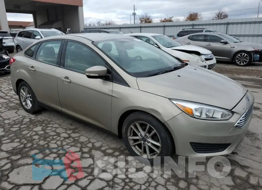 1FADP3F25GL370978 Photo# 4