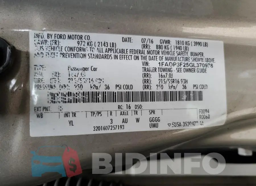1FADP3F25GL370978 Photo# 12