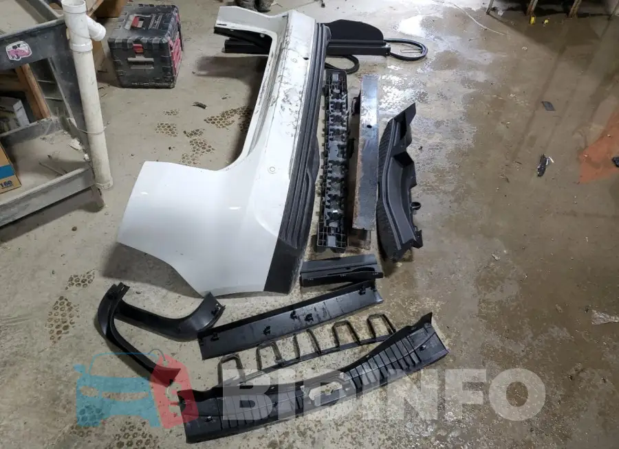 1FADP5CU6GL103432 Photo# 12