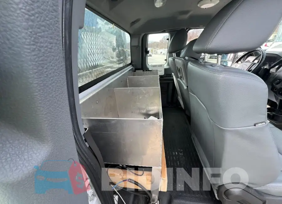 1FT7X2B69GEB69180 Photo# 6