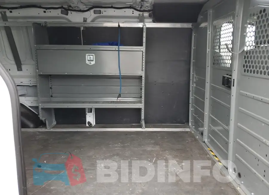1FTYR2ZM9KKB10904 Photo# 11