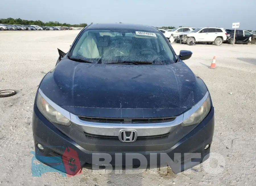 19XFC1F30HE021183 Photo# 5