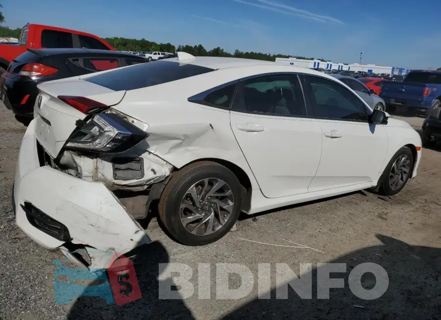 19XFC2F77HE072575 Photo# 3