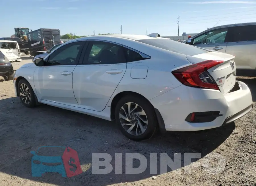 19XFC2F77HE072575 Photo# 2