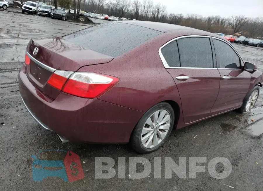 1HGCR2F70FA165294 Photo# 3