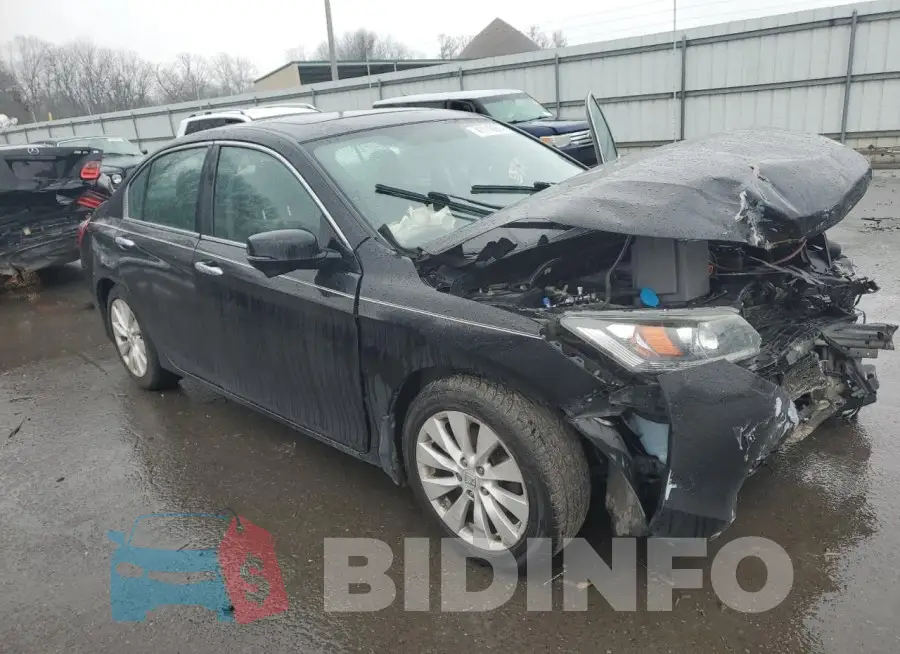 1HGCR2F70FA178224 Photo# 4