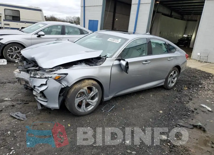 1HGCV1F44KA018952 Photo# 1