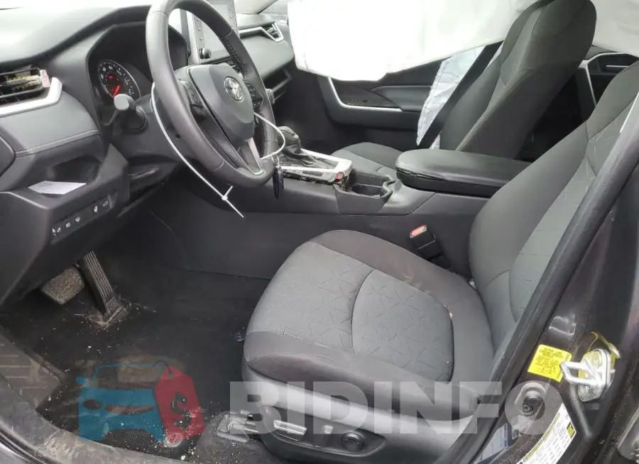 2T3P1RFV4MC208288 Photo# 7