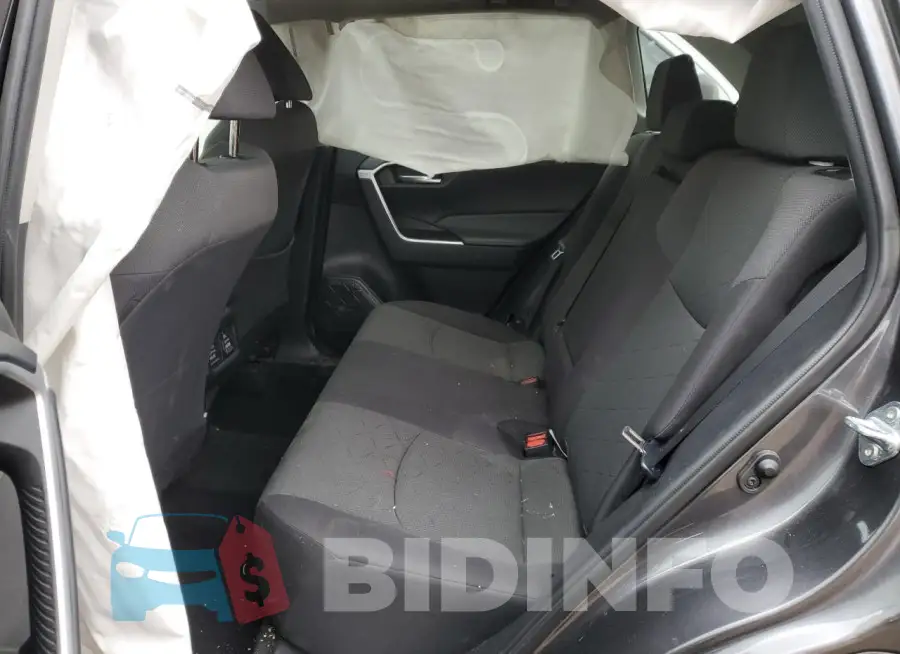 2T3P1RFV4MC208288 Photo# 10