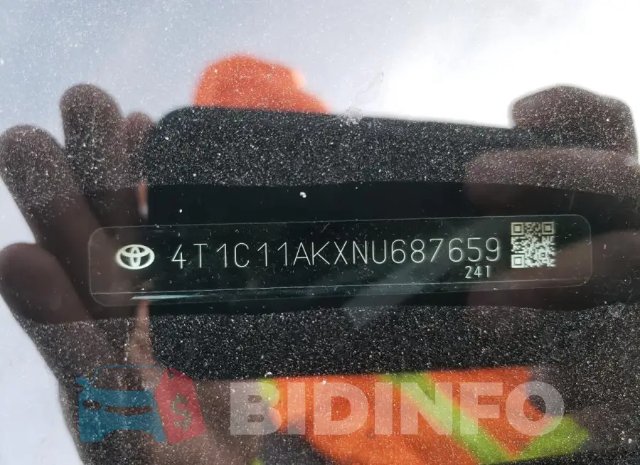 4T1C11AKXNU687659 Photo# 12