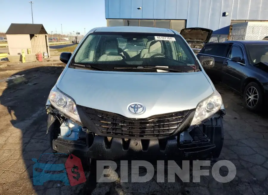 5TDZZ3DCXHS820016 Photo# 5