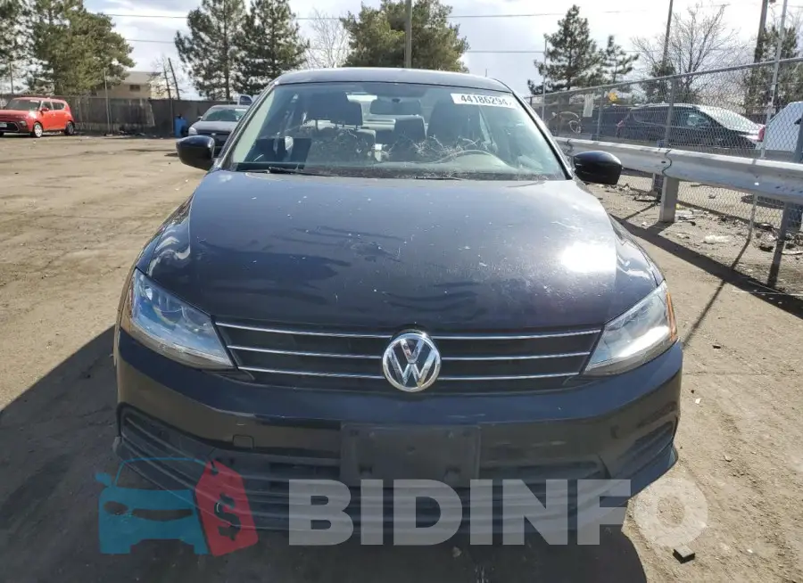 3VW2B7AJ3HM377687 Photo# 5