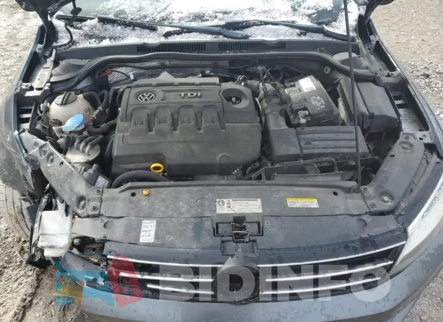 3VWLA7AJXFM301002 Photo# 11