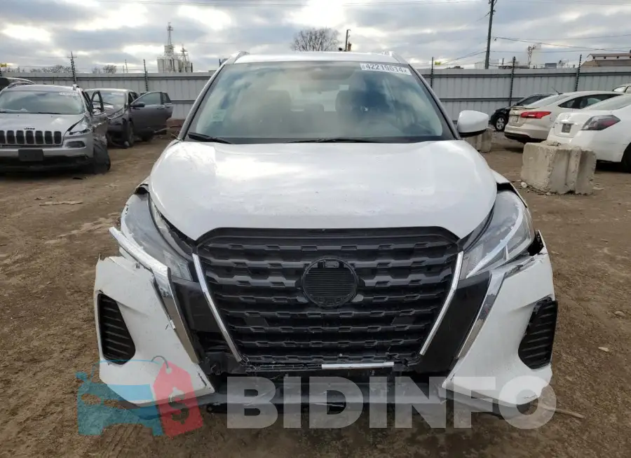 3N1CP5CV2PL528037 Photo# 5