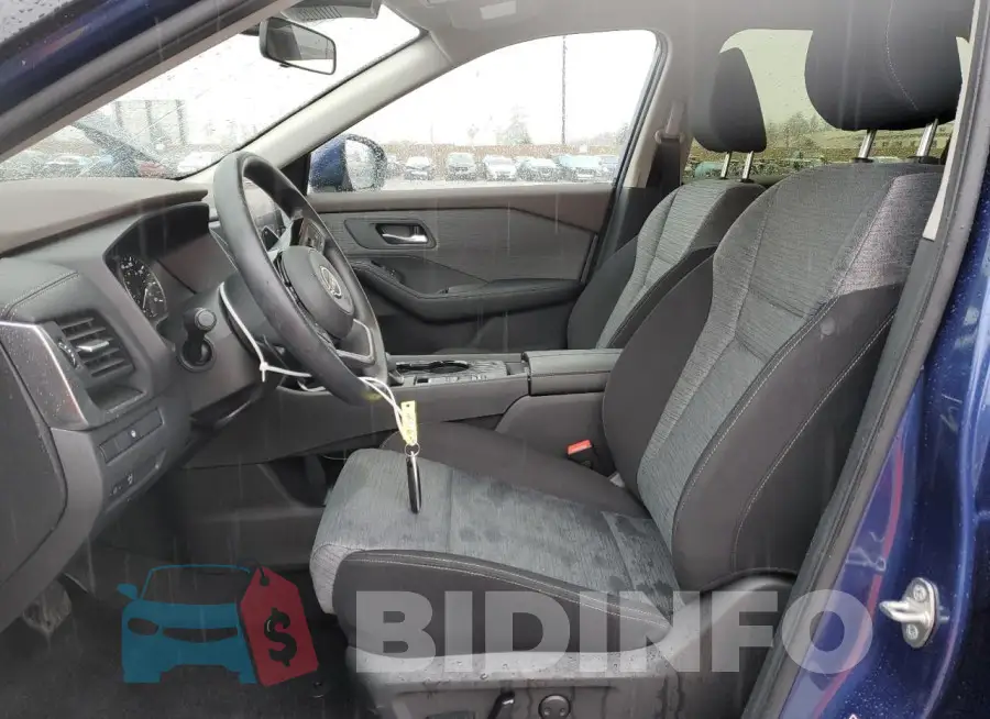 JN8BT3BA0PW435037 Photo# 7
