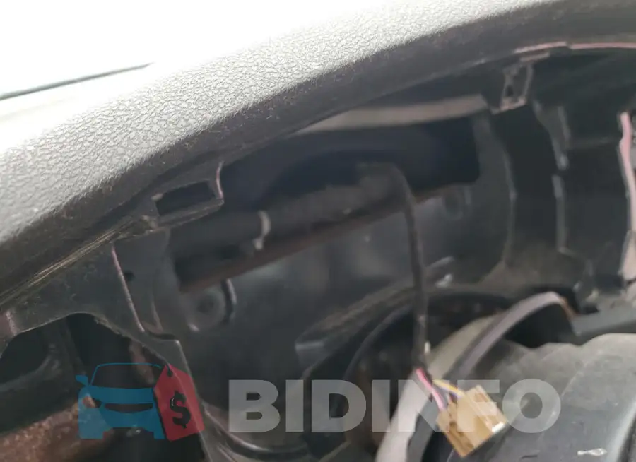 2C3CDXCT6KH633069 Photo# 9