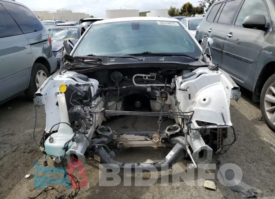 2C3CDXGJ8HH636993 Photo# 5