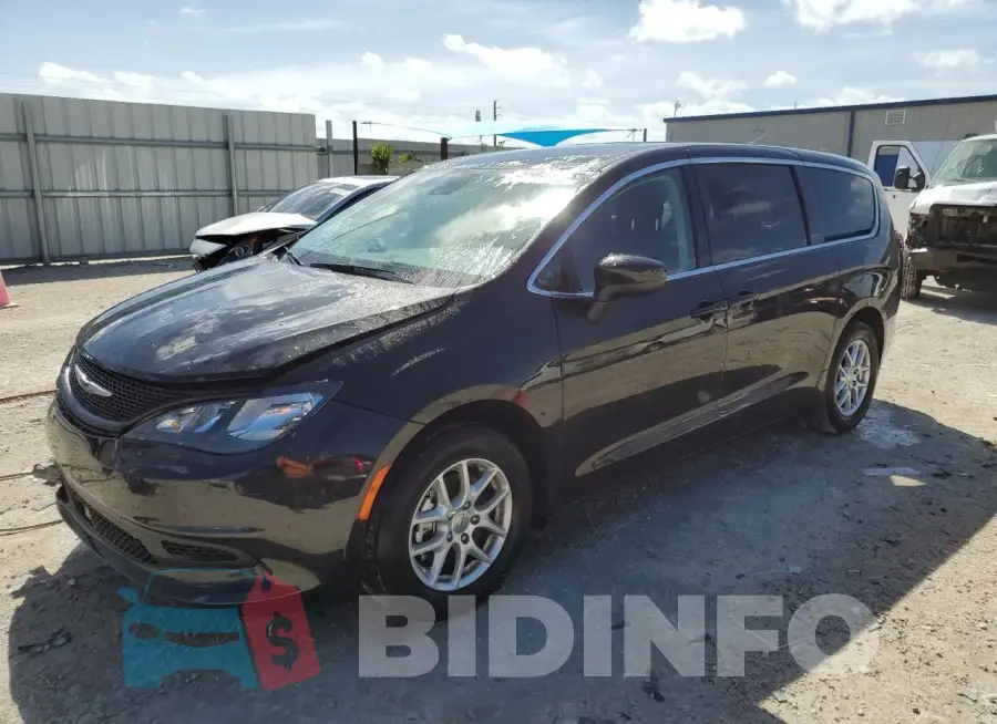 2C4RC1CG8PR511355 Photo# 1