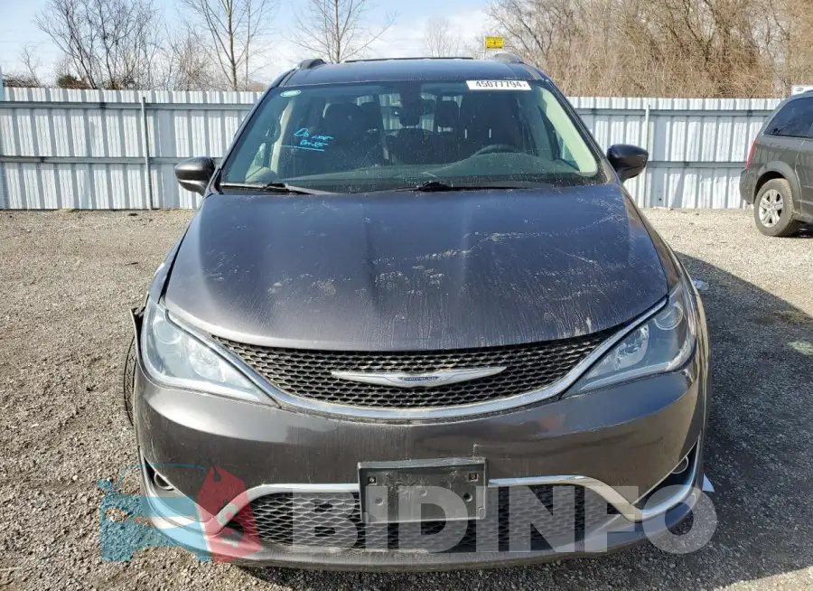 2C4RC1EG4HR810534 Photo# 5