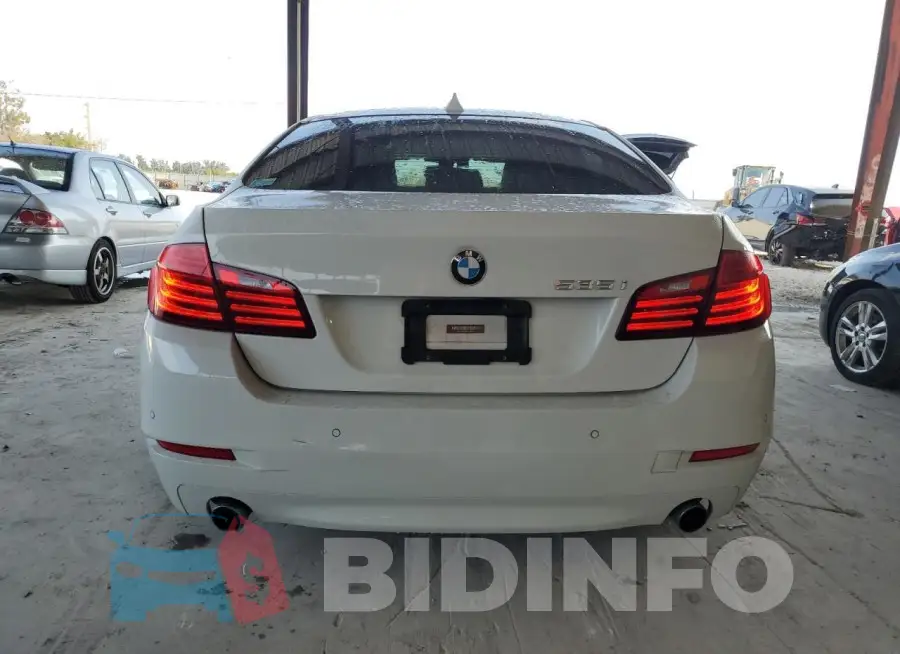 WBA5B1C54FG127229 Photo# 6