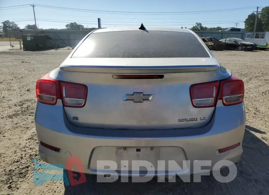 1G11B5SL7FF109329 Photo# 6