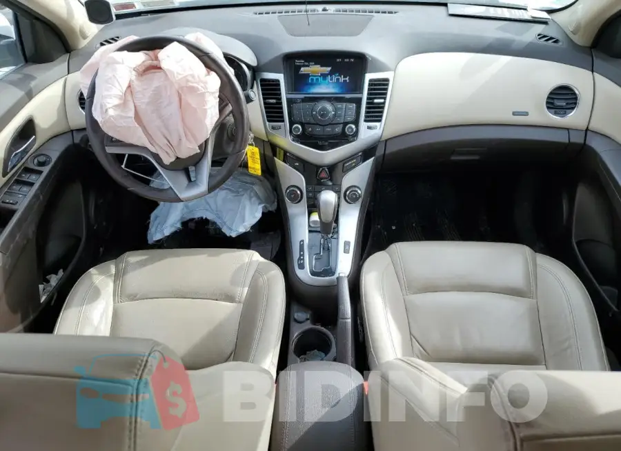 1G1PE5SBXF7142036 Photo# 8