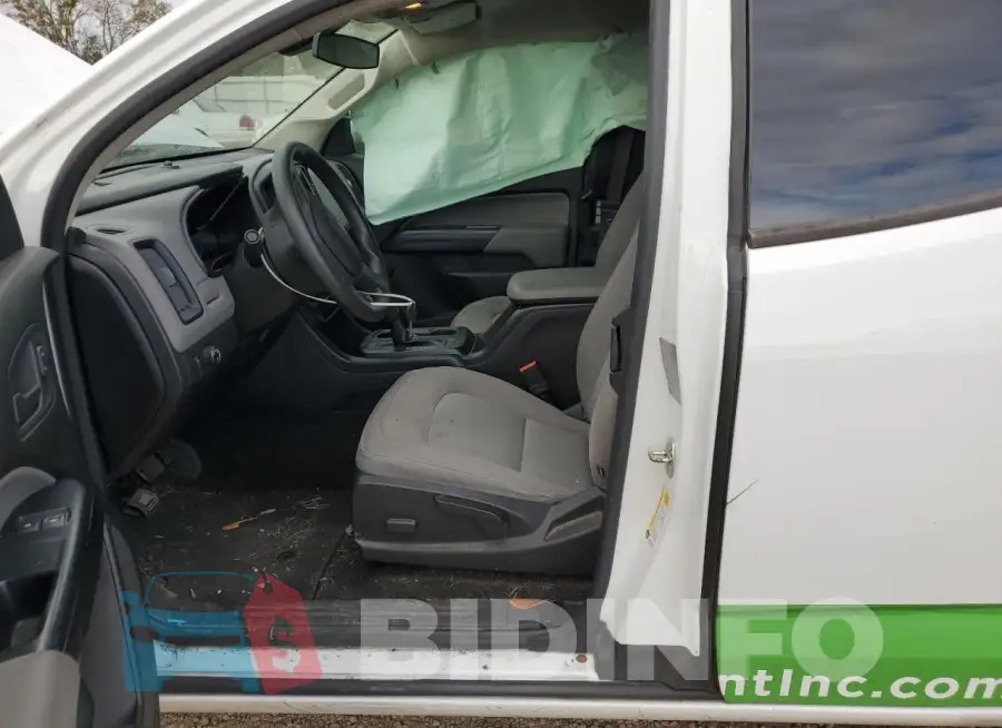 1GCHSBEN1J1173227 Photo# 7