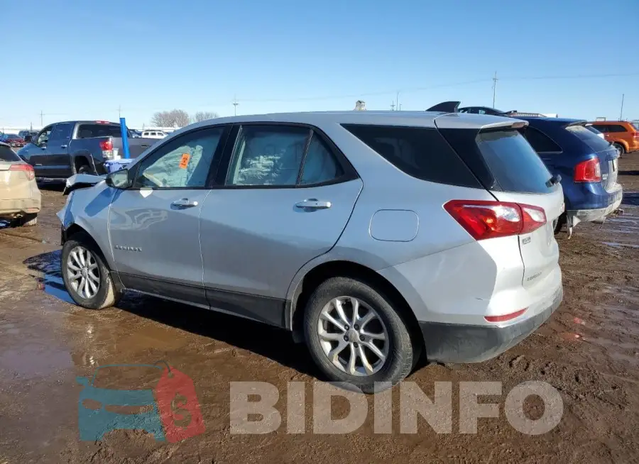 2GNAXREVXJ6117741 Photo# 2