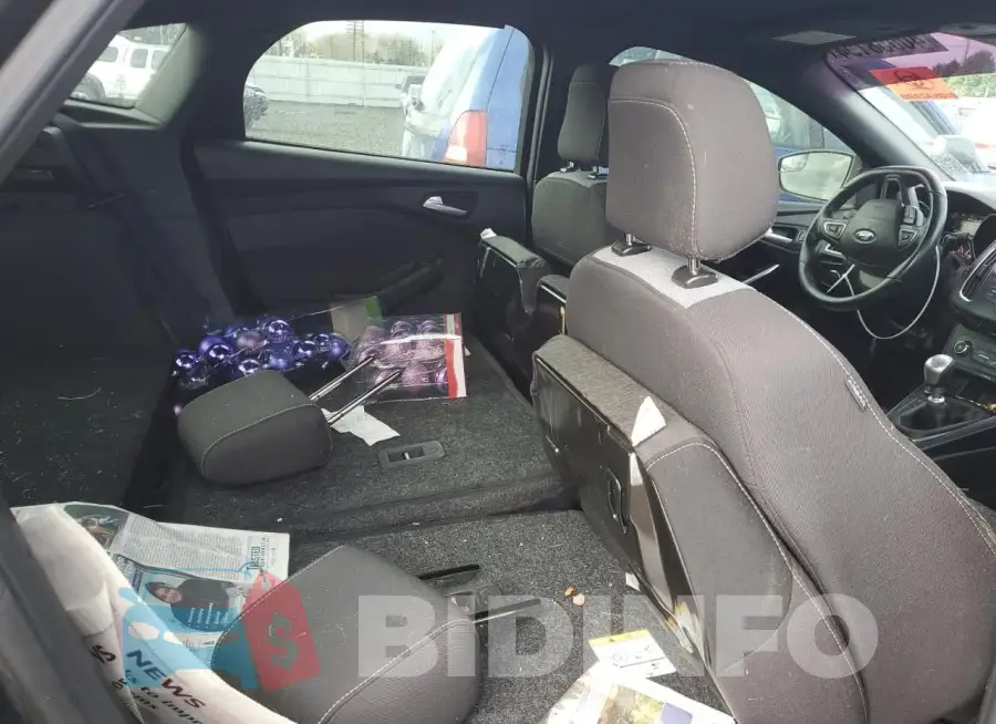 1FADP3L90HL245289 Photo# 10