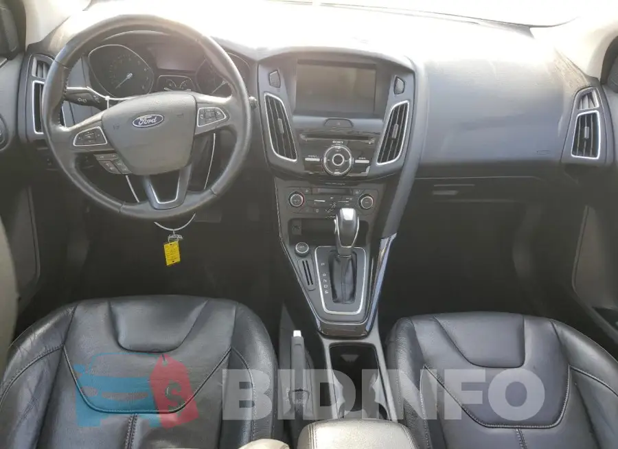 1FADP3N26GL226647 Photo# 8
