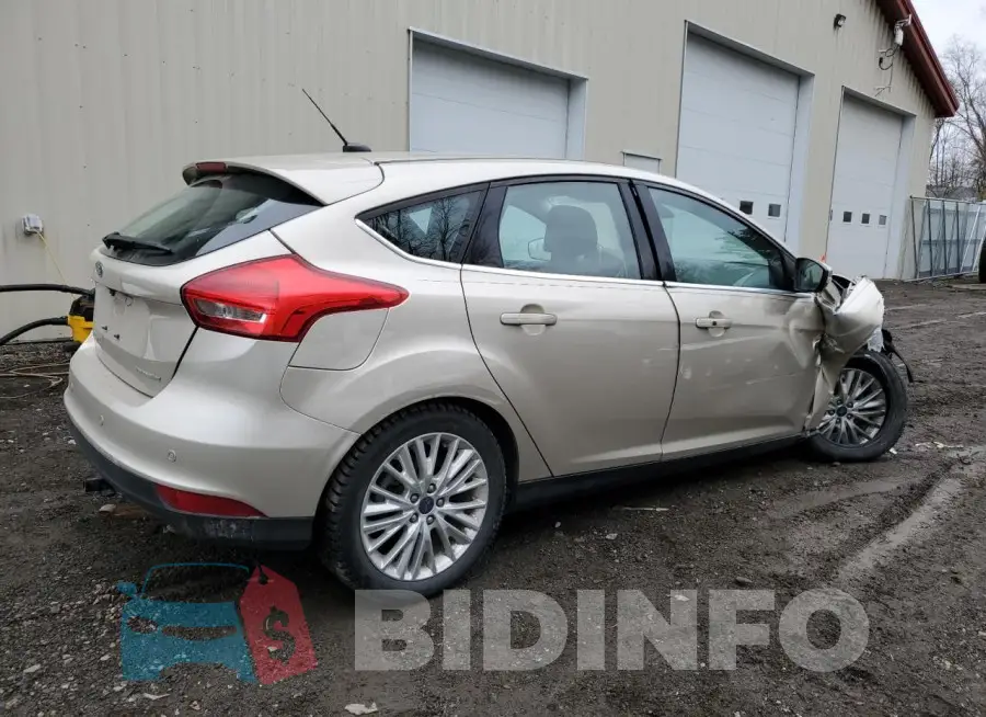 1FADP3N27JL247191 Photo# 3