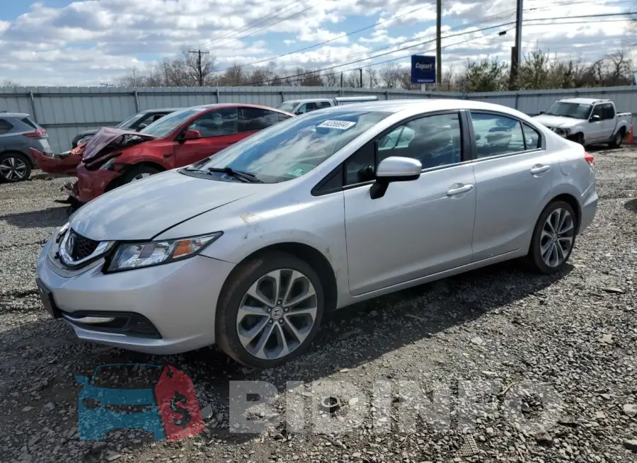 19XFB2F57FE262715 Photo# 1